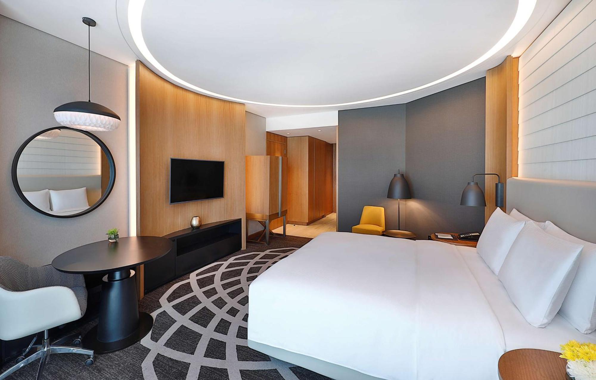 Doubletree By Hilton Dubai - Business Bay Hotel Exterior photo